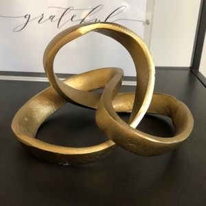 Beautiful decor piece!